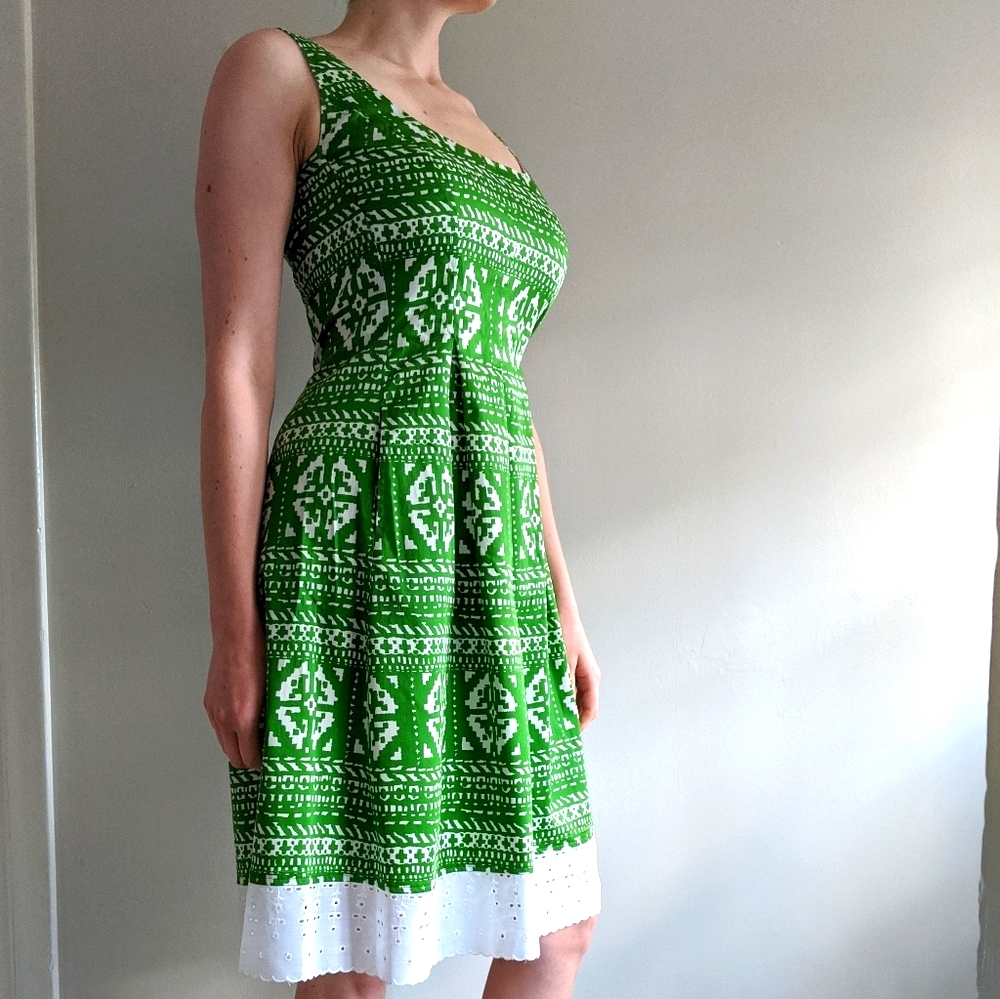 9&CO Patterned Pleated Midi Dress